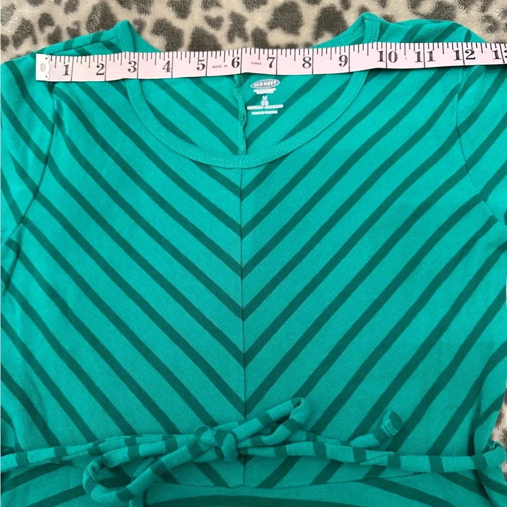 Old Navy Chevron Stripe Tie Waist Skater Dress in Green Size 8 Medium Girls